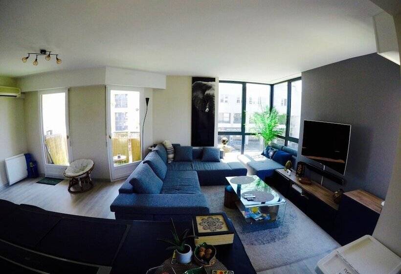 ペンション Charming & Cosy Rooms