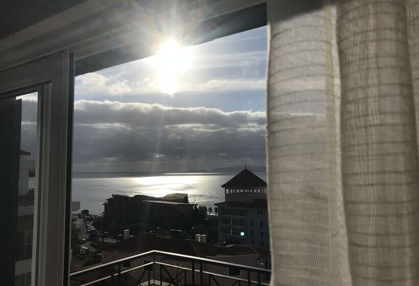 Penthouse Caniço De Baixo