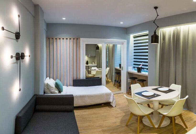 Preveza Suite Stay Leoforos Irinis 84b