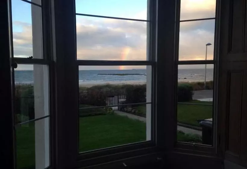 Tensea  Charming 3 Bed Apartment In North Berwick