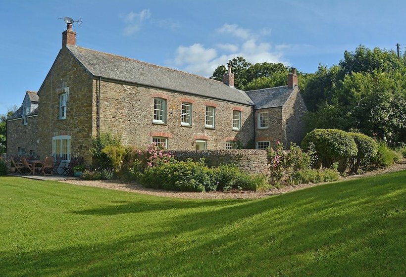 Trencreek Farmhouse