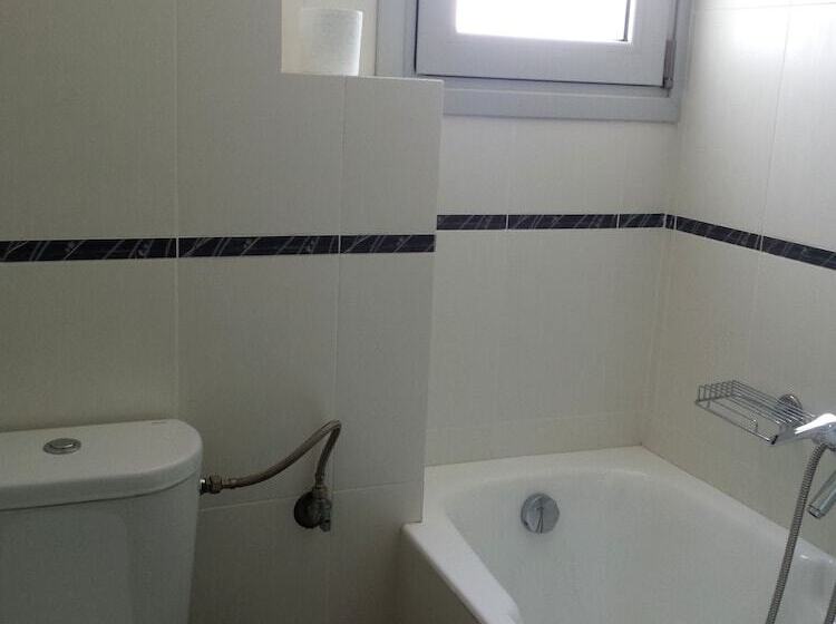 Elvita Athens Sea View Maisonette