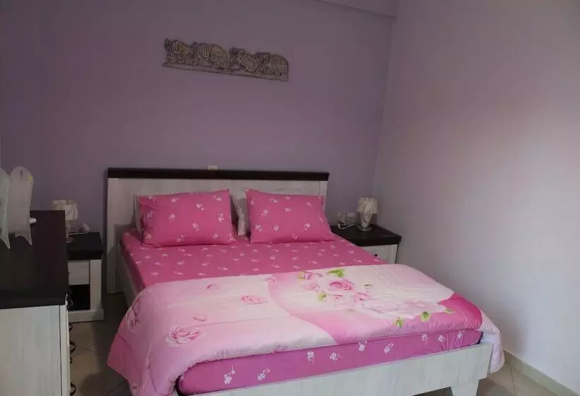 Levy S Place Athens Airport