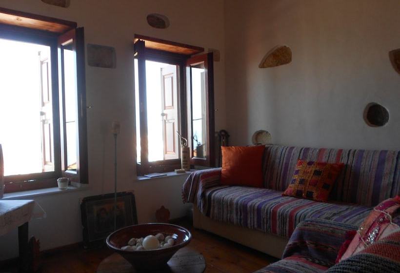 ペンション 1880 S Antique Stone House