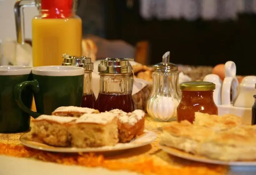 ペンション Eleni S Guesthouse