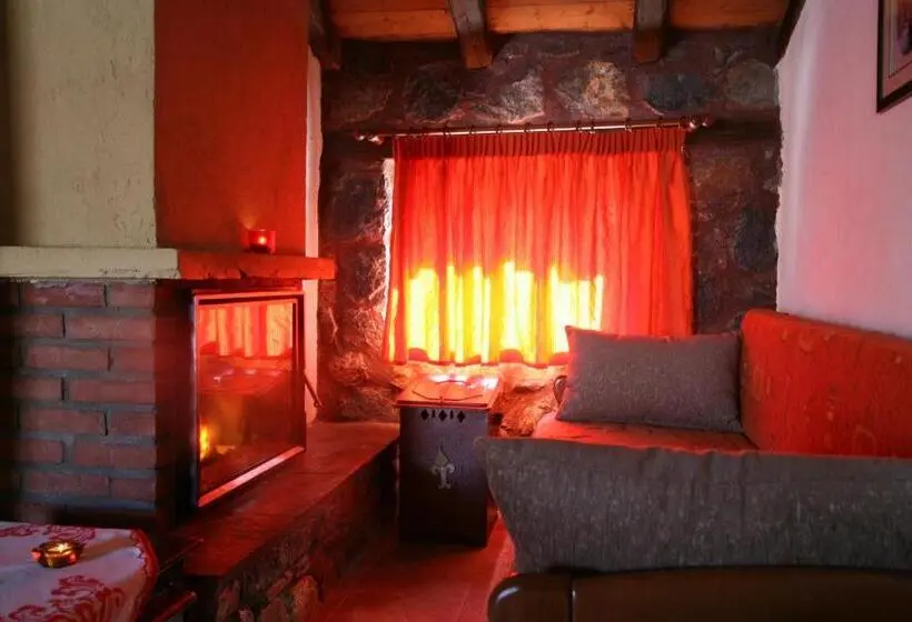 ペンション Eleni S Guesthouse