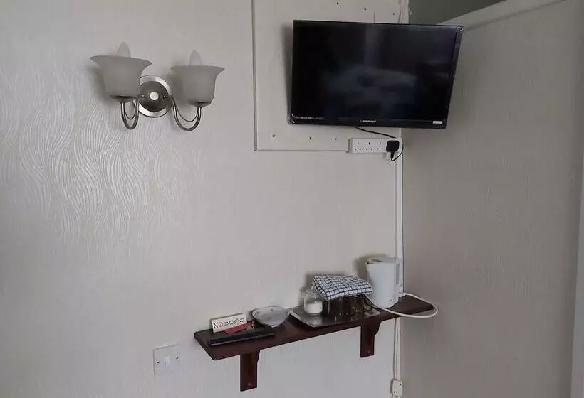 Majatalo Simerock Guest House