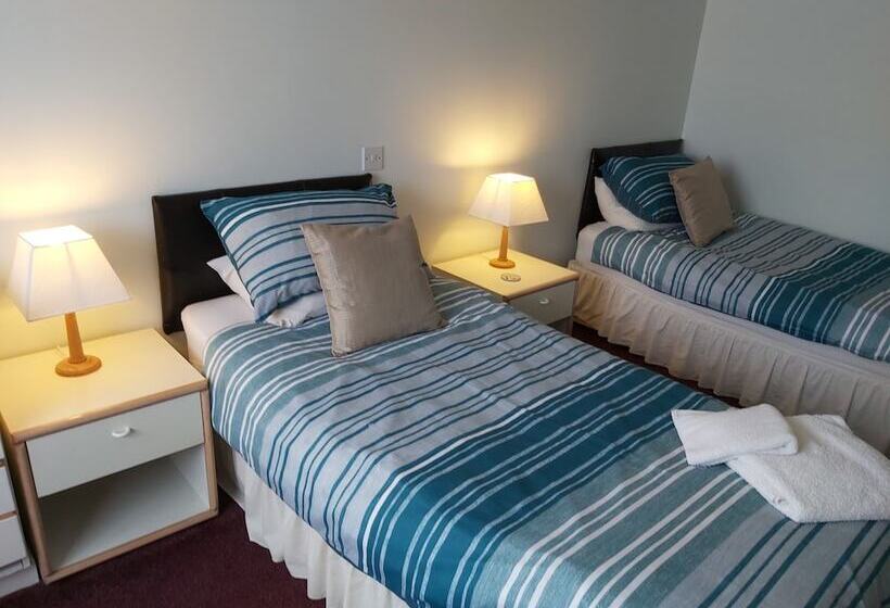 Pensão Simerock Guest House