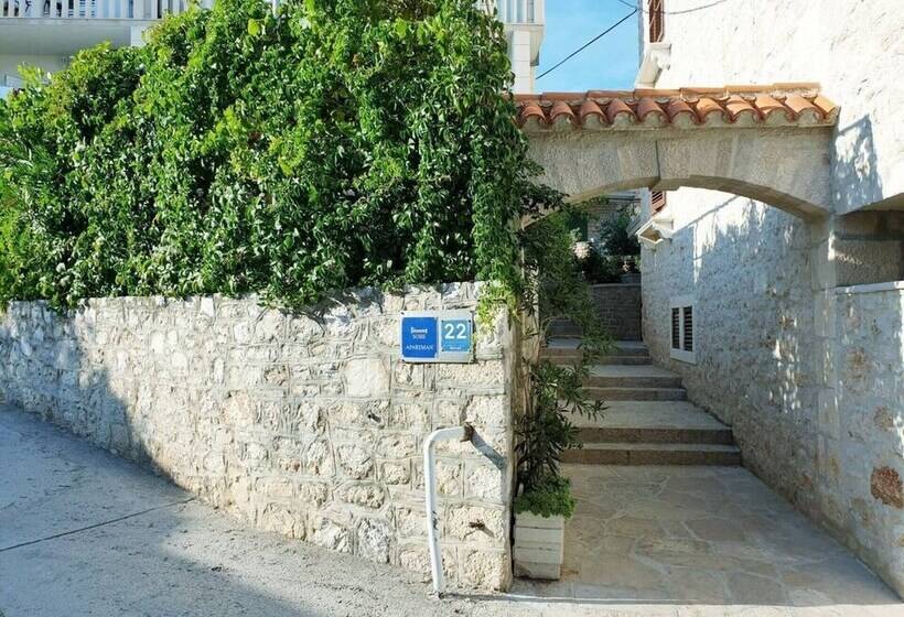 Apartments Newway Bol