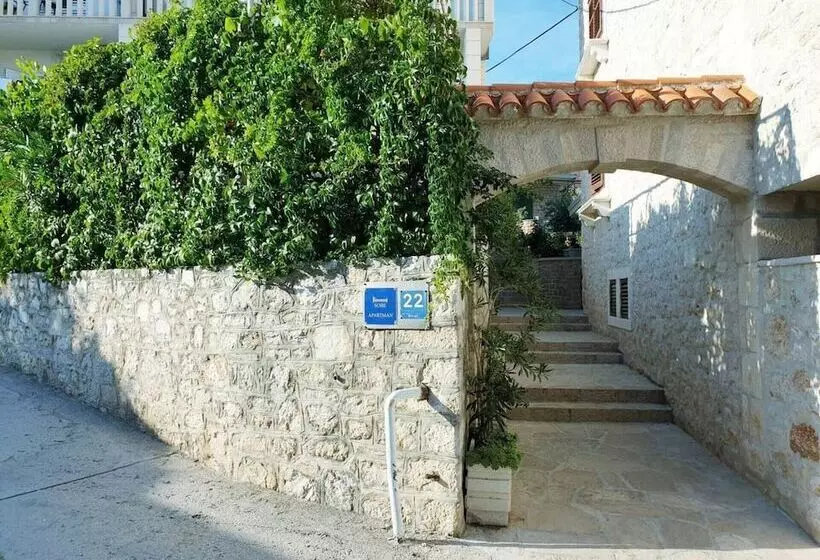 Apartments Newway Bol