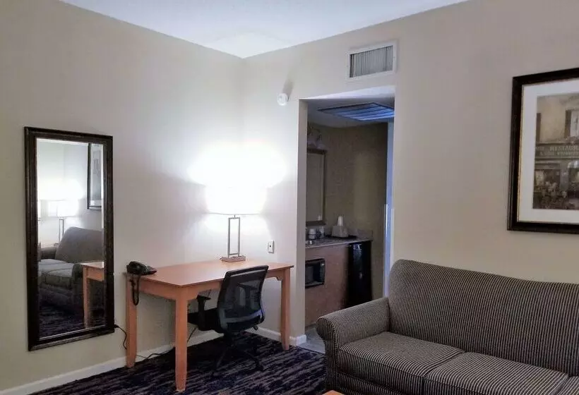 호텔 Baymont By Wyndham Indianapolis Northwest