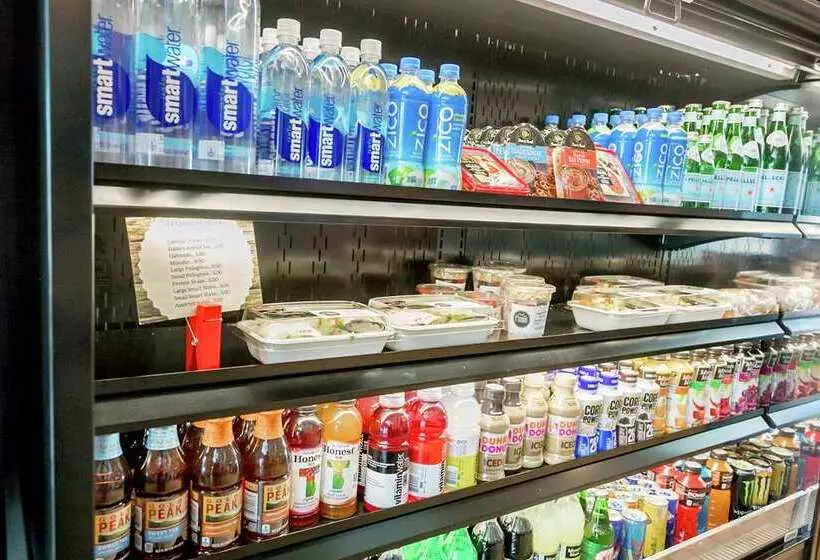 Hotel Embassy Suites By Hilton Lexington Green