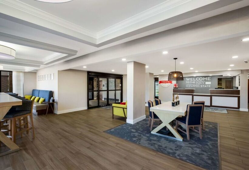 Отель Hampton Inn Philadelphia / Willow Grove
