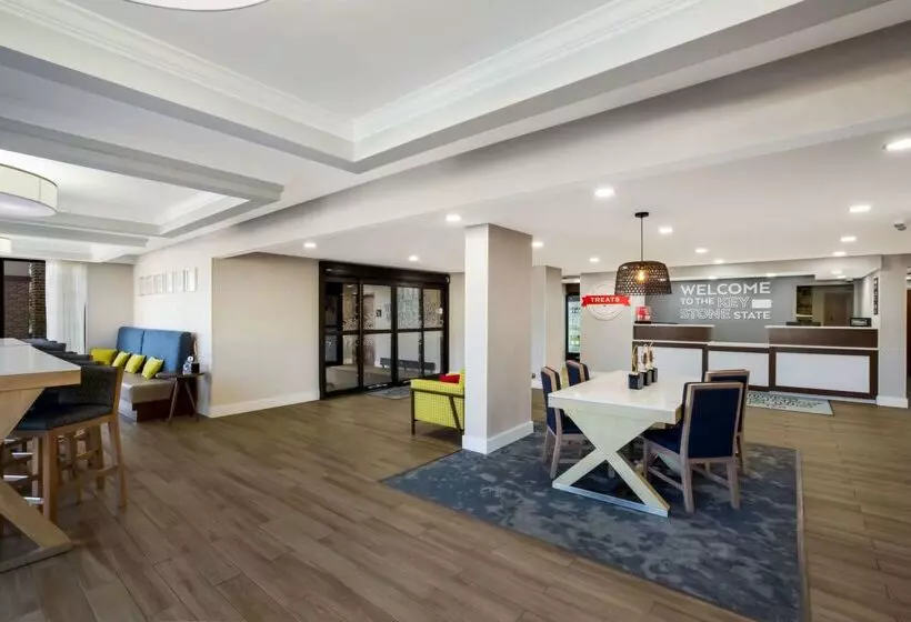 Отель Hampton Inn Philadelphia / Willow Grove