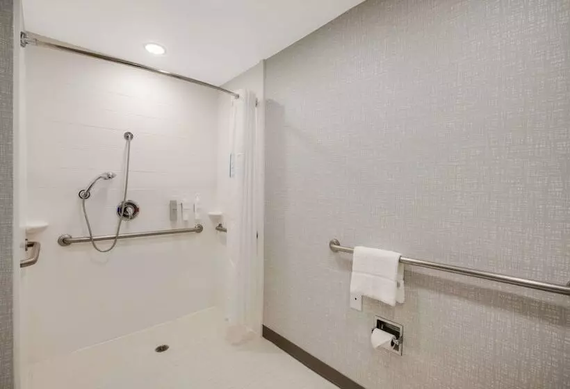 Отель Hampton Inn Philadelphia / Willow Grove