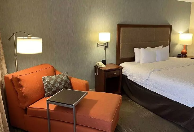 هتل Wingate By Wyndham St Louis Airport