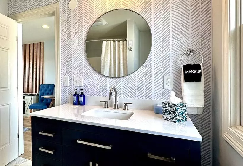 هتل Harborage Inn On The Oceanfront