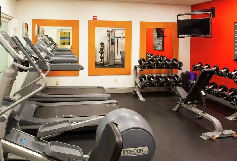 هتل Hilton Garden Inn Rochester Downtown, Mn