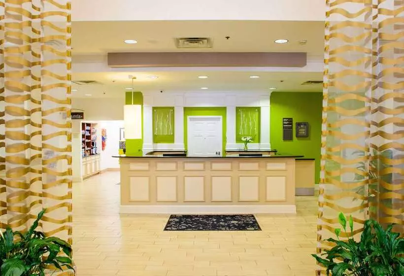 هتل Hilton Garden Inn Rochester Downtown, Mn