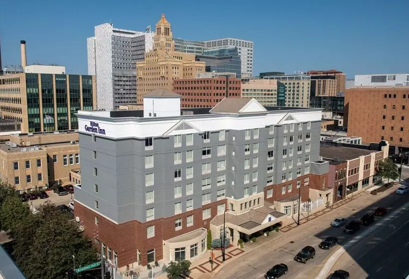 هتل Hilton Garden Inn Rochester Downtown, Mn