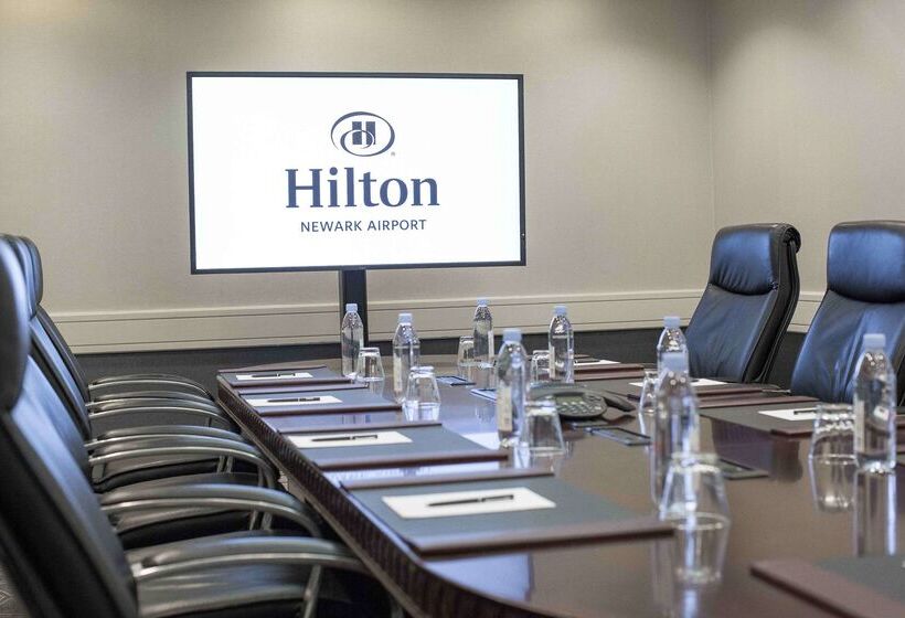 فندق Hilton Newark Airport