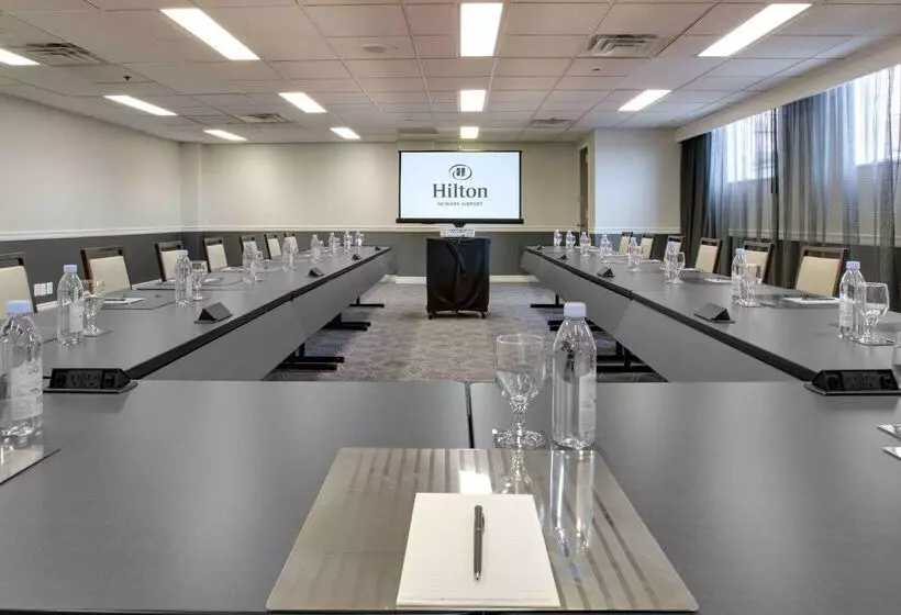 酒店 Hilton Newark Airport
