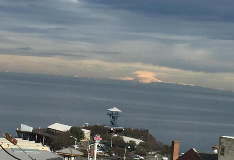 Отель Port Angeles Inn