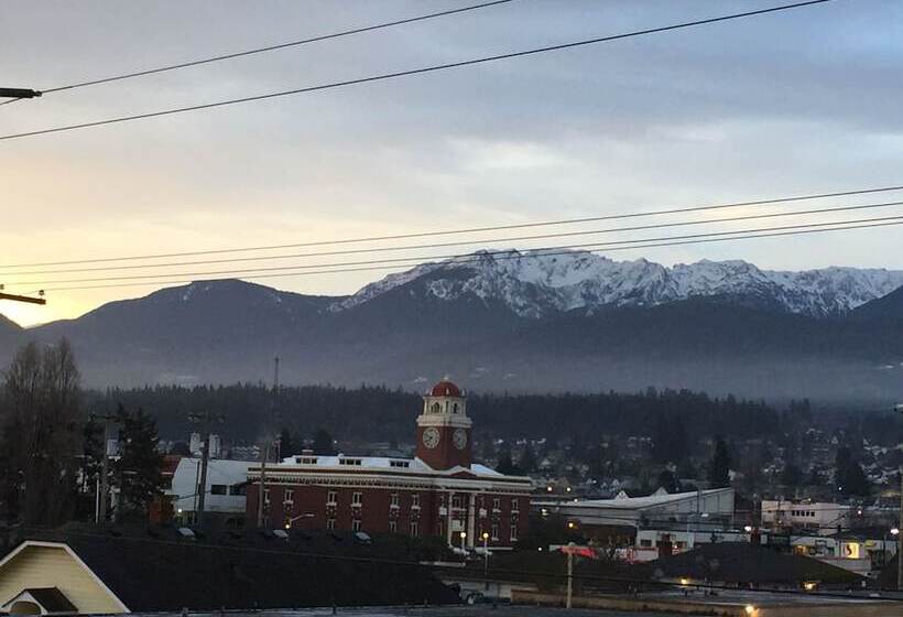 Отель Port Angeles Inn