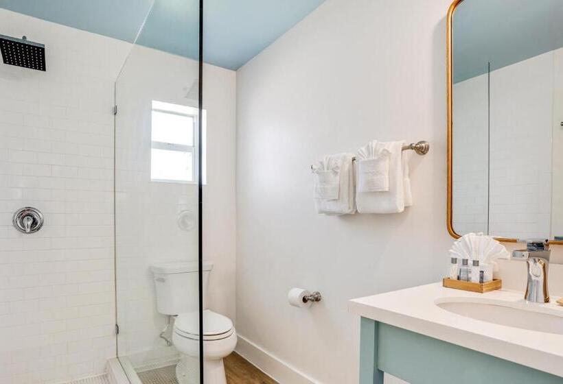 모텔 Fisher Inn Resort & Marina