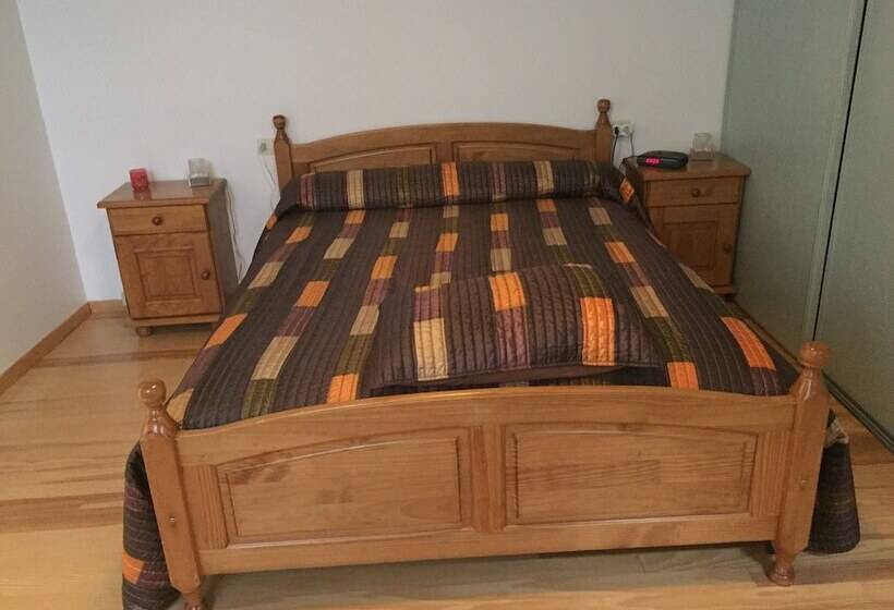 ペンション Chambres à Nogaro