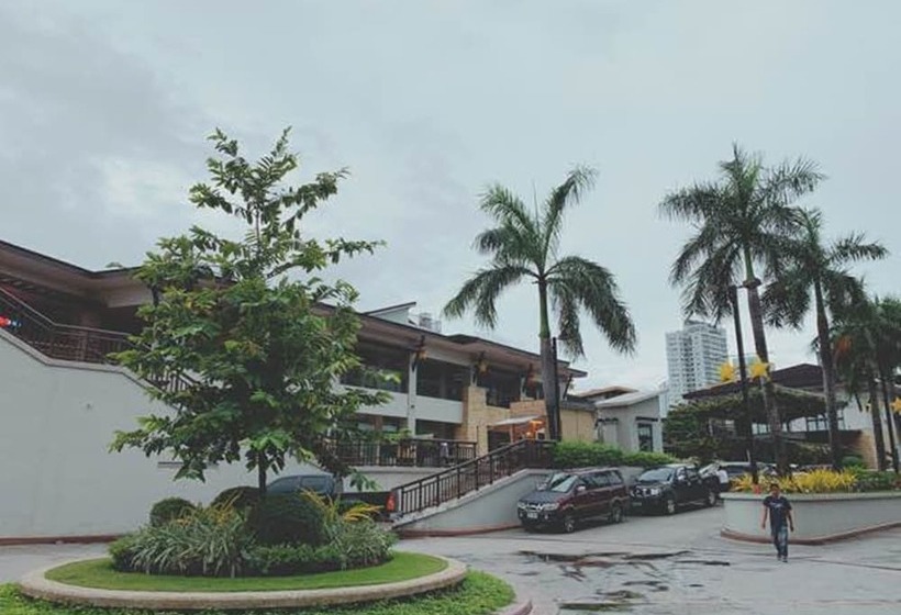 Pension The Persimmon Studios