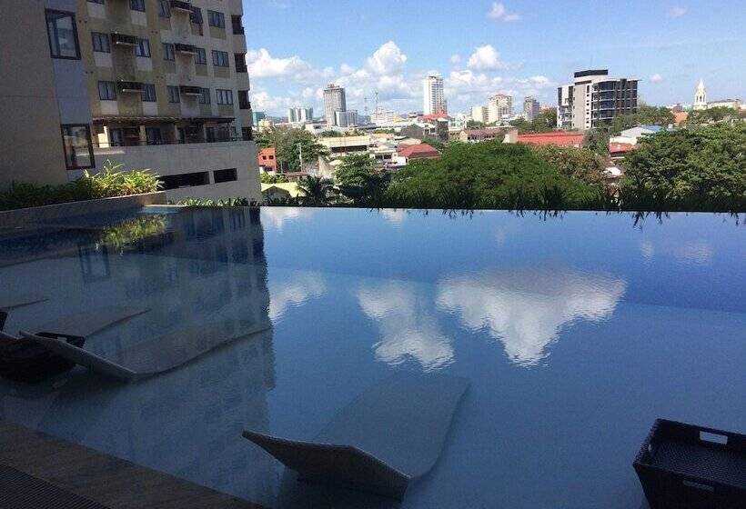 Pension The Persimmon Studios