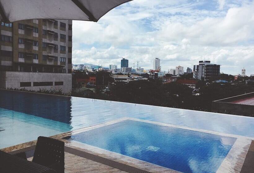 Pension The Persimmon Studios