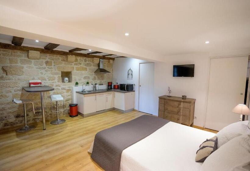 La Petite Salamandre