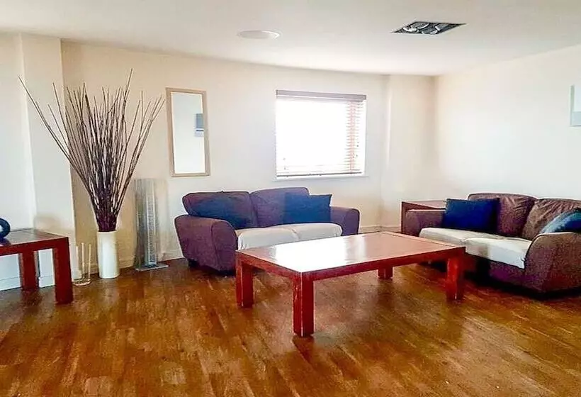 Rapier Heights Penthouse Apartment