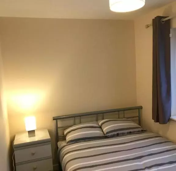 اقامتگاه Sage House