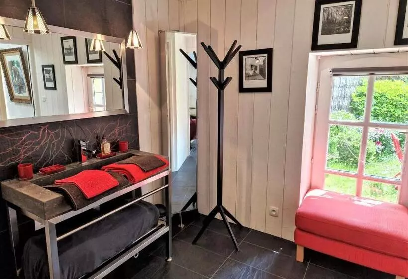 ベッドアンドブレックファースト Les Chambres Du Keriolet