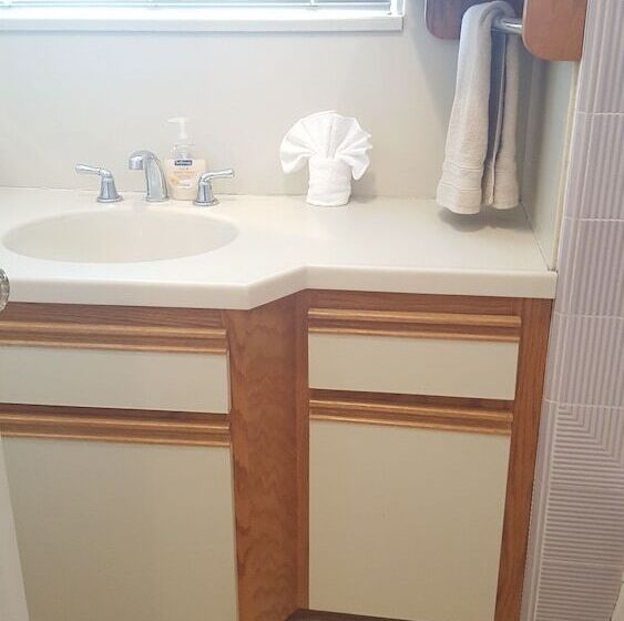 Relaxing Beverlywood House With Bbq