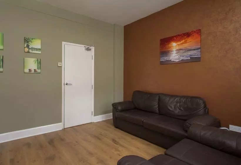 Townhouse @ Westlands St