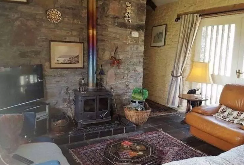 Cosy Coach House Cottage