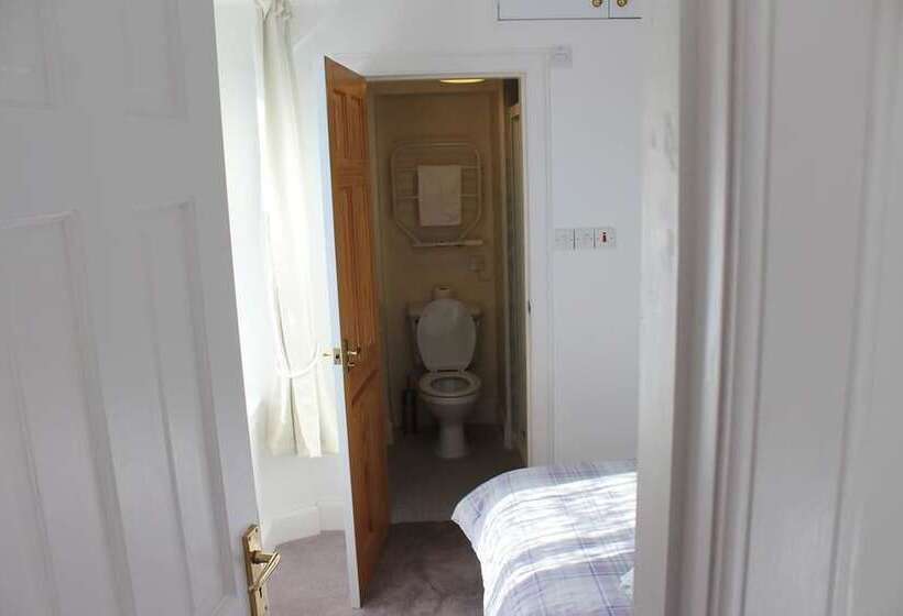 פנסיון Dunmhor Guest House