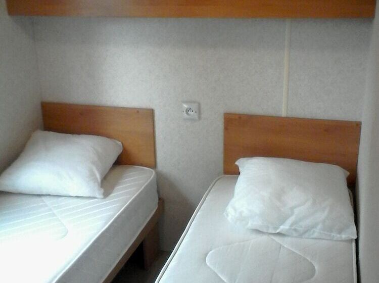 Отель Mobil Home Au Charme Rétro Unique