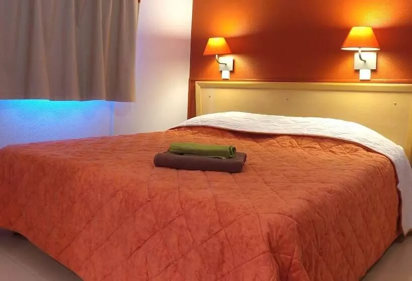 ホテル Vvf Le Lioran Les Monts Du Cantal