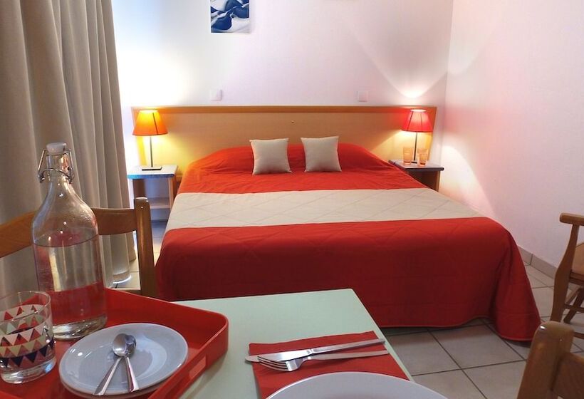 فندق Vvf Le Lioran Les Monts Du Cantal