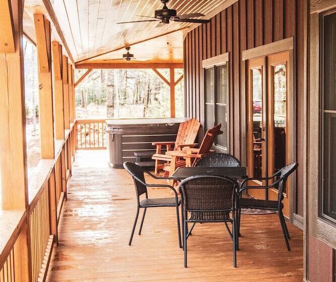 Asheville Country Cabins