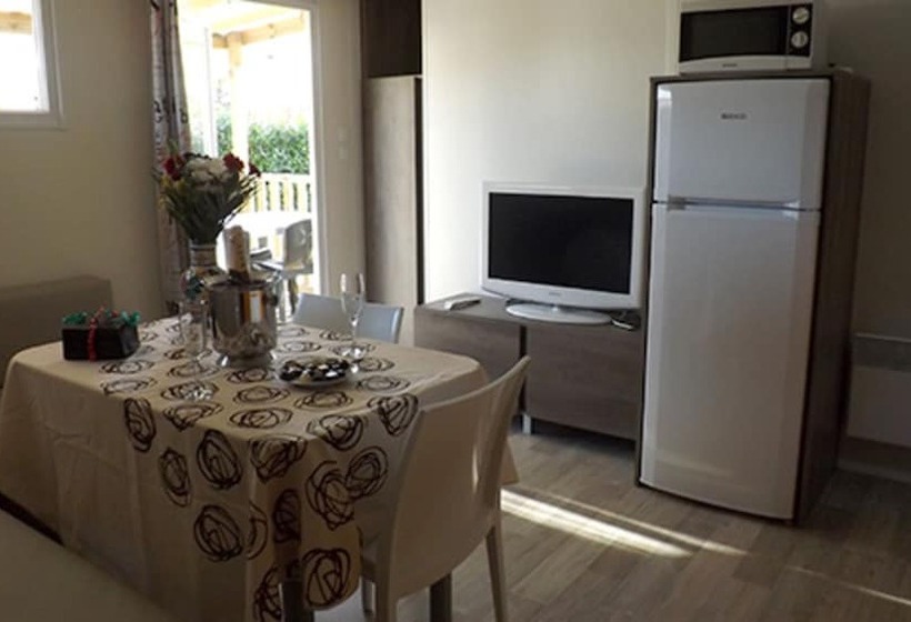 Camping Plein Soleil   Mobil Home