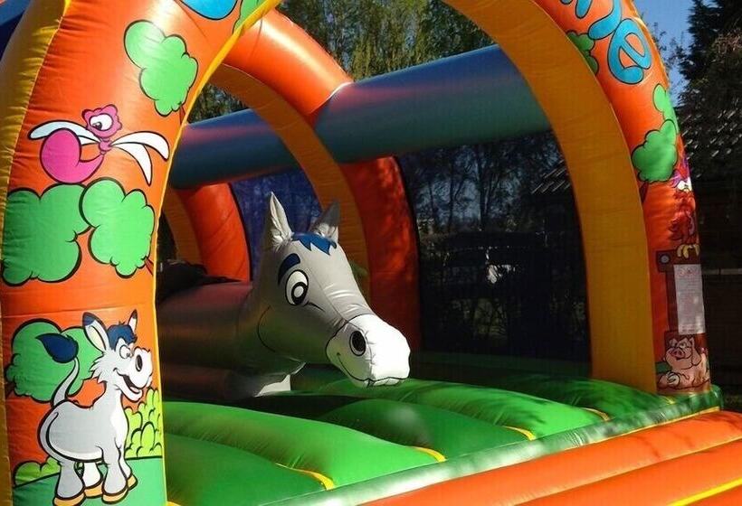 בית מלון כפרי Coco Sweet