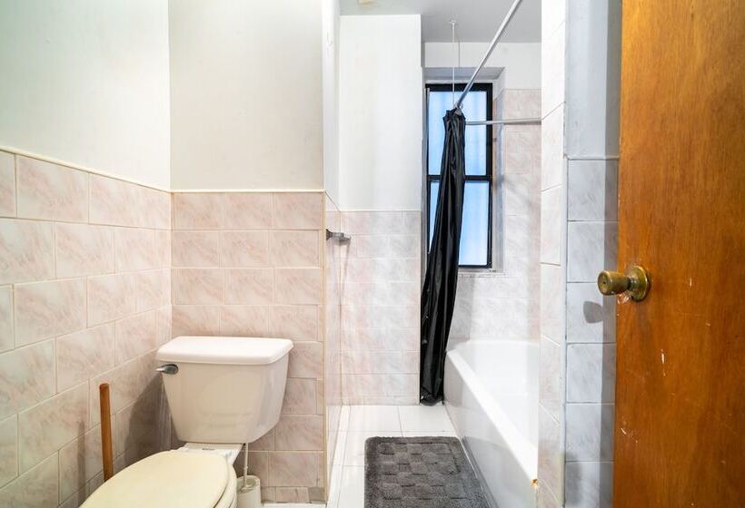 بنسيون Furnished Eastern Parkway Guest House