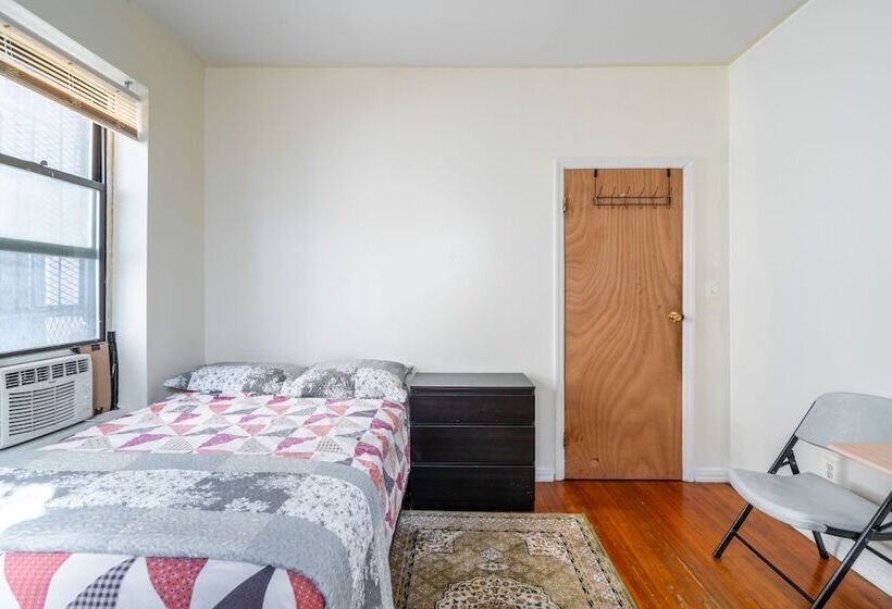 بنسيون Furnished Eastern Parkway Guest House