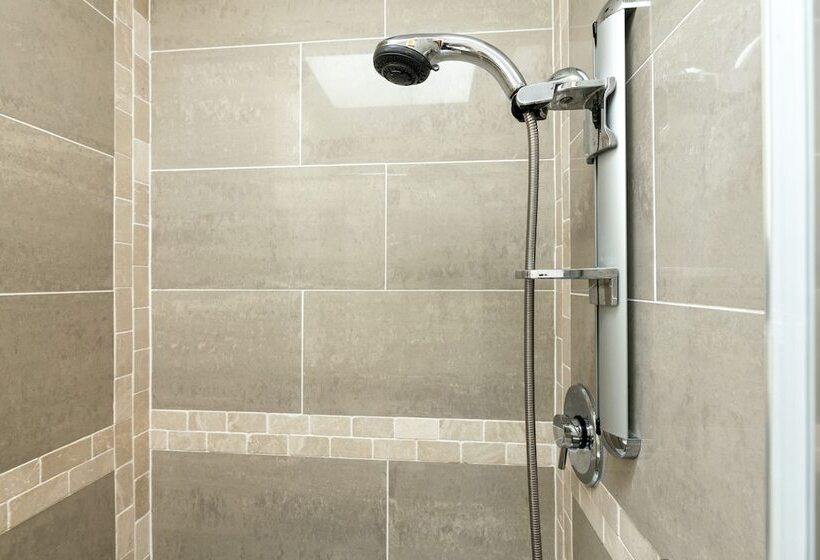 Stunning Coastal Country Cottage 2 Beds Sleeps 5